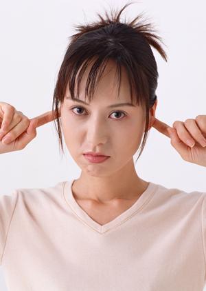 髪の広がりを解消するトリートメント